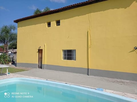 Canto Verde casa de veraneio, férias e piscina House in Cananéia