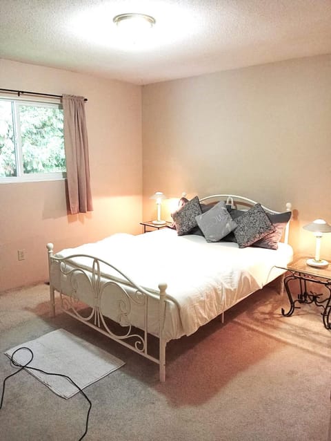 Langley Retreat - Lovely Cloverdale Homestay Vacation rental in Surrey