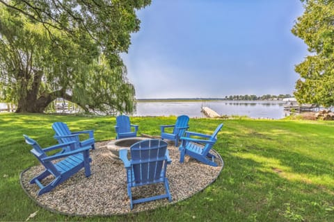 Sunset Cove home Casa in Oshkosh