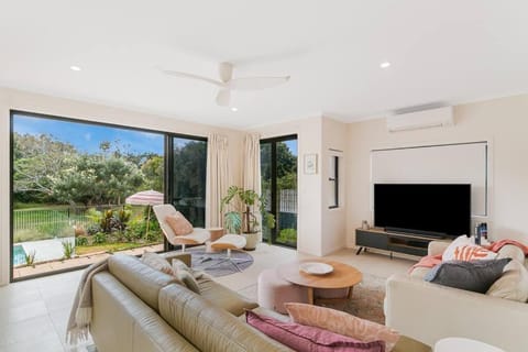 Serenity at Salt - Beachside Beauty by uHoliday House in Kingscliff