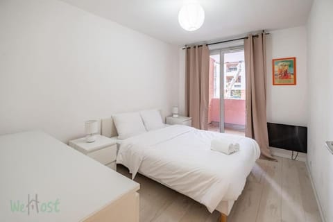 Appartement avec piscine, clim, WIFI, Parking Apartment in Toulouse