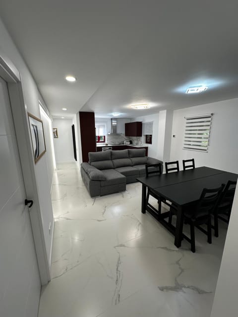 Kitchen or kitchenette, Living room, Seating area