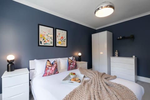 Bed, Bedroom, wardrobe