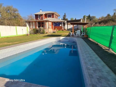 Property building, Day, Pool view, Swimming pool