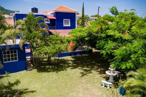 Caribbean Blue Mansion House in Puerto Plata