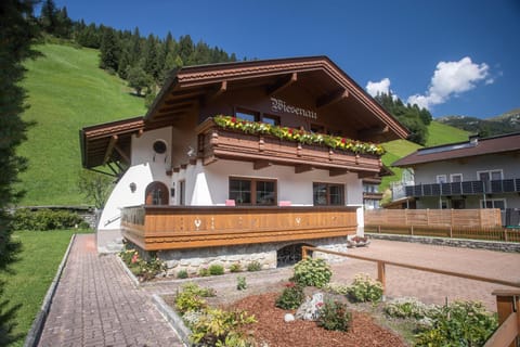 Property building, Day, Natural landscape