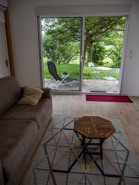 La maison sous le noyer Apartment in Saint-Étienne