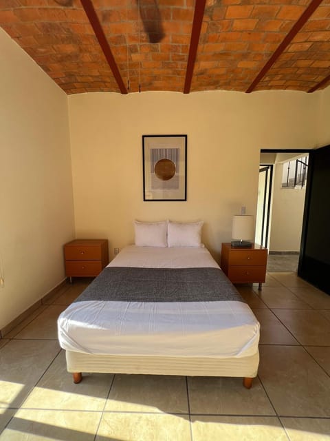 Large-pool 2BR DT Ajijic Apartment in Ajijic