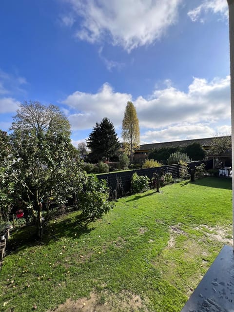 Neighbourhood, View (from property/room), Garden view, Inner courtyard view