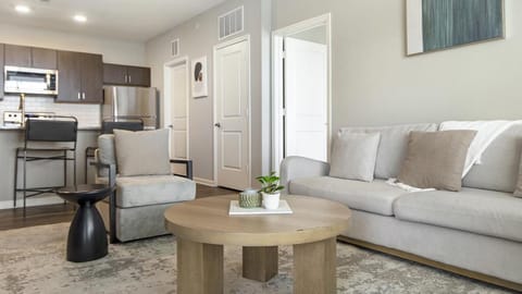 Landing at The Parq at Chesterfield - 2 Bedrooms in Chesterfield Apartment in Chesterfield