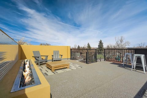 The Chestnut Downtown Rooftop Deck w Firepit House in Colorado Springs