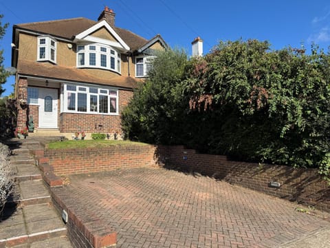 Property building, Spring, Day, Garden, Garden view