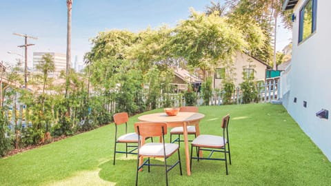 Garden, Balcony/Terrace