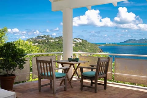 Luxury Water View Villa in Terres Basses with Pool Villa in Sint Maarten