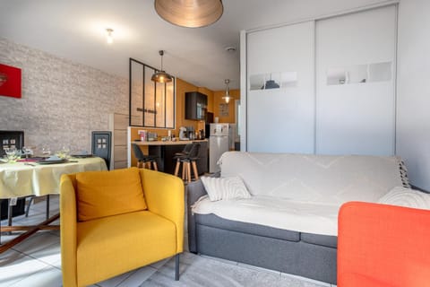 Maison proche mer les Sables Apartment in Château-d'Olonne