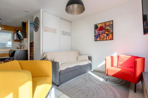 Maison proche mer les Sables Apartment in Château-d'Olonne