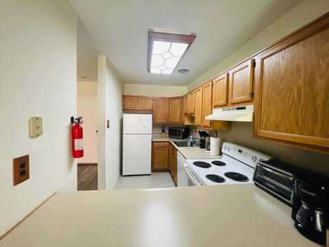 Large, Clean, Comfortable, 1br Near Einstein Hos Wohnung in Cheltenham Township