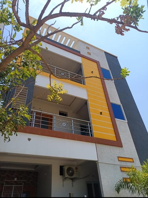 rrrhomestay Vacation rental in Tirupati