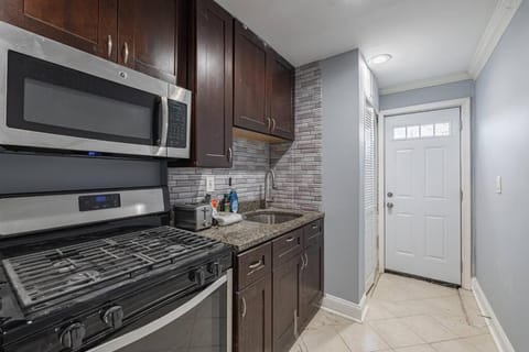 Updated 2-Bedroom Apartment in DC Apartment in District of Columbia