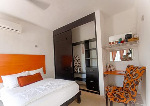 Acogedoras habitaciones con alberca y cocina privada Bed and Breakfast in Merida