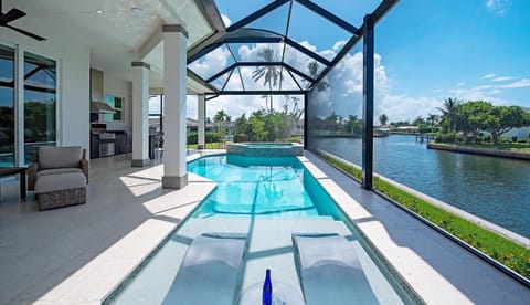 Aqualina House in Marco Island