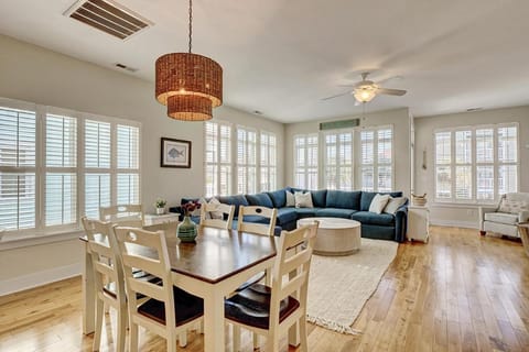 The Sea Hawk by Sea Scape Properties House in Wrightsville Beach