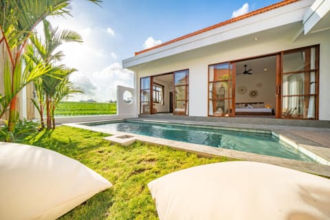 Patio, Natural landscape, Garden, Garden view, Pool view, Swimming pool, sunbed