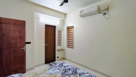 HRISHI Guest Suites 2BHK Apartment in Thiruvananthapuram