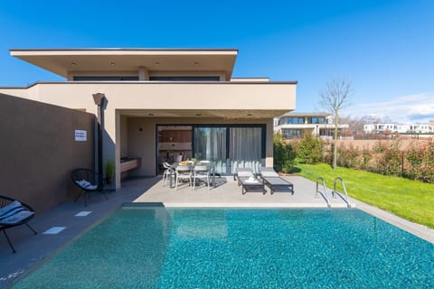 Quercus Village Apartments with private pool Apartment in Istria County