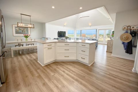 Ocean Perch by Sea Scape Properties House in Wrightsville Beach