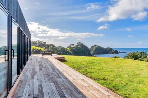 Black Rock Holiday Home - Tutukaka Apartment in Northland