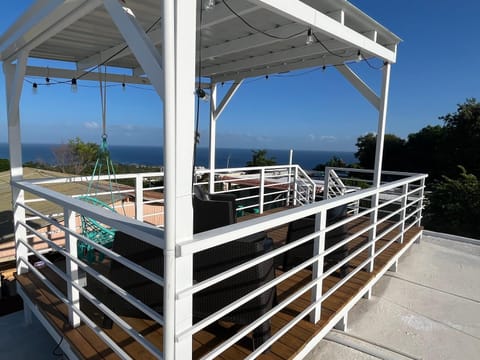 Ocean View Rooftop, Casa Estela Mar, Isabela, Cozy, Boutique Casa in Isabela