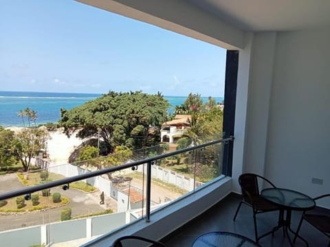 A fully furnished 3 bedroom ocean view bro homes apartment Apartment in Mombasa