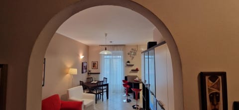 bilocale moderno semicentro Apartment in Monza