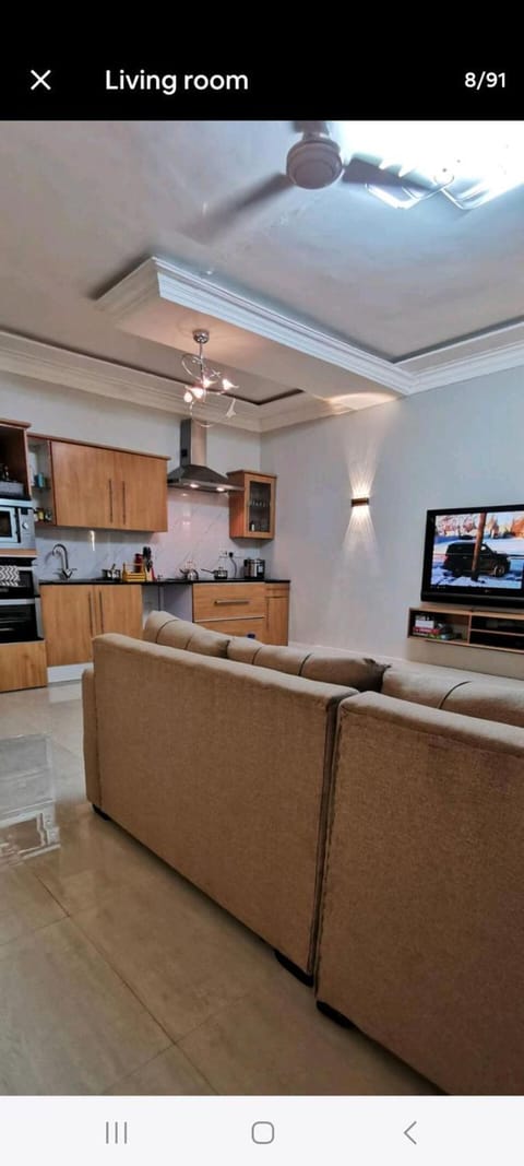 TV and multimedia, Kitchen or kitchenette, Living room