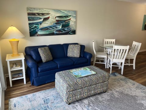 Summer Sands - 207 by Sea Scape Properties House in Wrightsville Beach