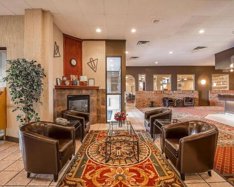 Quality Inn & Conference Centre Hotel in Red Deer