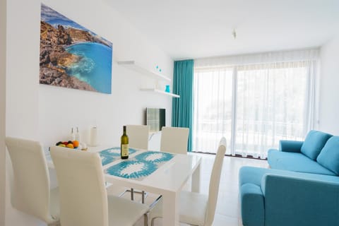 Apartment SuperSeaView Condo in Montenegro