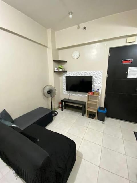 2BR Fully furnished Condo in Makati, Mandaluyong Apartment in Mandaluyong