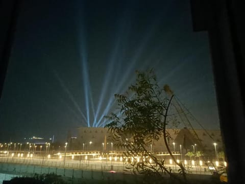 Egyptian Grand Museum View - Pyramids Apartment in New Cairo City