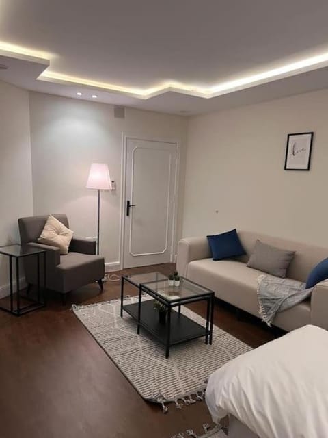 استديو هادي وانيق حي المصيف 19 Apartment in Riyadh