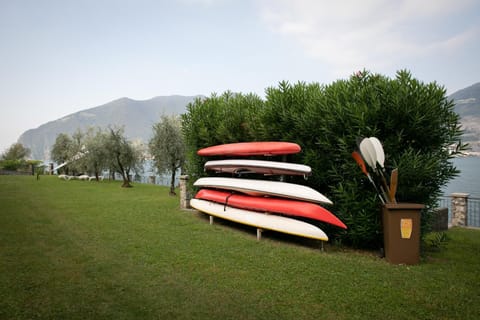 Garden, Canoeing