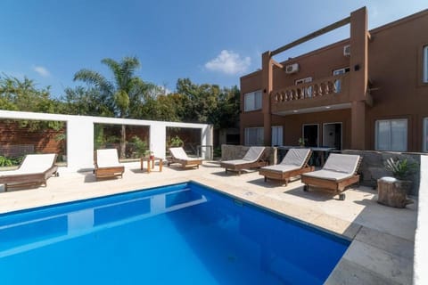 Property building, Solarium, Swimming pool, internet