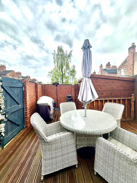 Arthur Street, Stylish 3 Bedroom House House in Hull