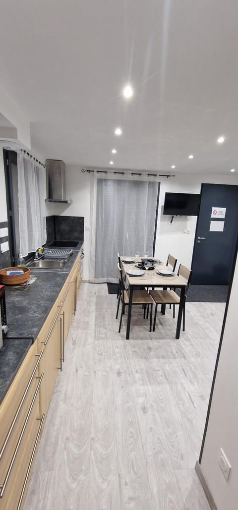 Studio 30m2 avec chambre Apartment in Arâches-la-Frasse