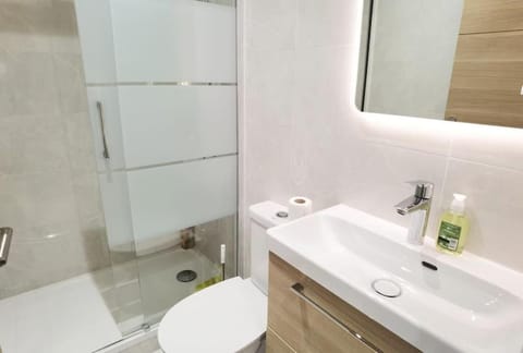 176 2 Joined New Deco Apt 200m to Park La Villette Apartment in Pantin