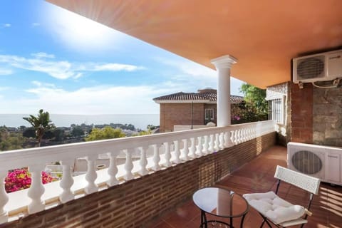 Natural landscape, Balcony/Terrace, Sea view