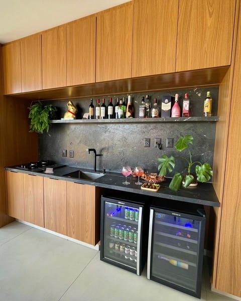 Lounge or bar, minibar