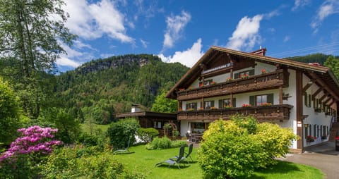 Property building, Facade/entrance, Garden view, Mountain view