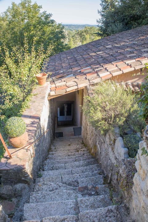 la Tuilerie du Riou Bed and Breakfast in Grasse